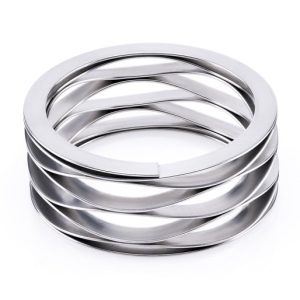 mitmekordne lainevedru, mille otstes on alusplaadid