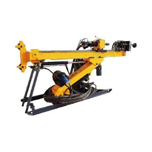 täis-hüdrauliline tunnelipuurimisseade