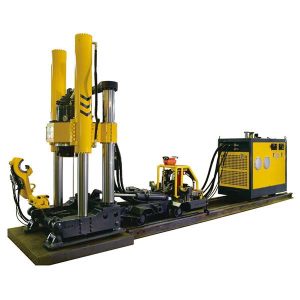 raudteeratta tõstetav puurmasin